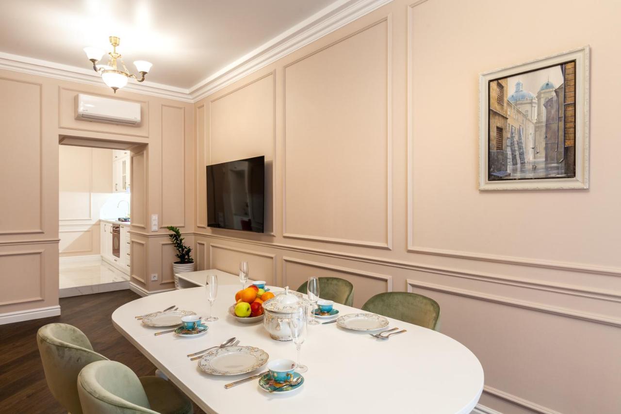 Apartment 39 Svobody Avenue Lviv Kültér fotó